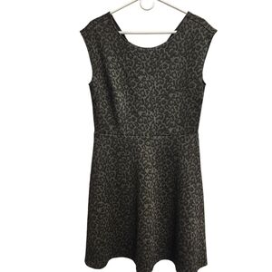 Embossed Velvet Dress Size 8 A-Line Floral